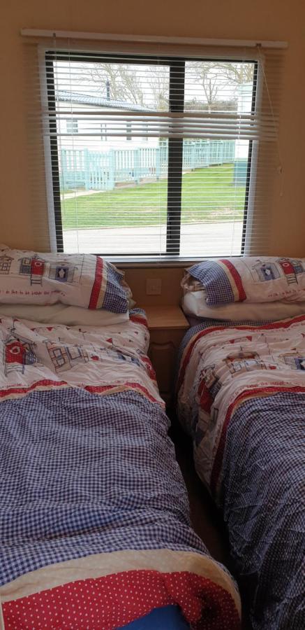 Tranquillity Sea Side Caravan Apartment Trimingham Exterior foto
