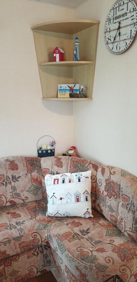 Tranquillity Sea Side Caravan Apartment Trimingham Exterior foto