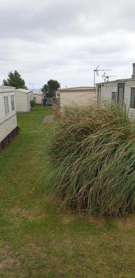 Tranquillity Sea Side Caravan Apartment Trimingham Exterior foto
